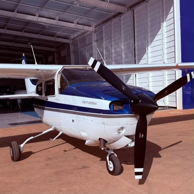 Aeronave à venda — V4 Aero Flight no Instagram